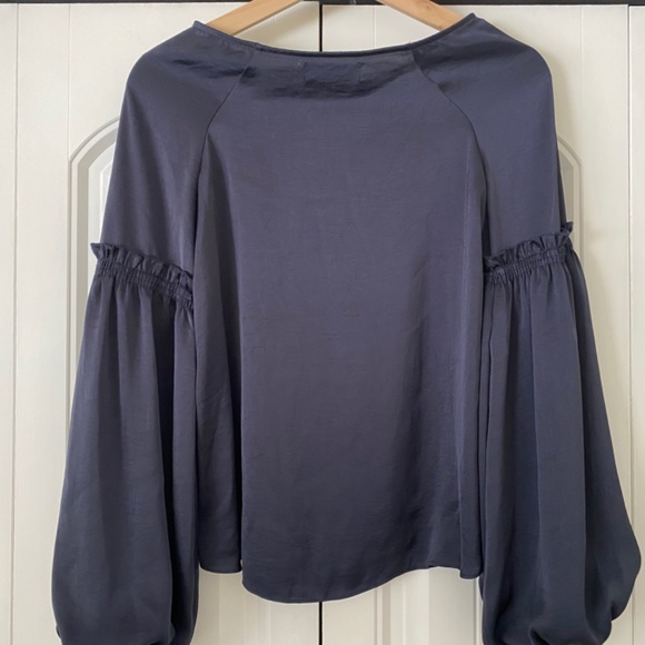 NWOT Bailey 44 Puff-Sleeve Blouse - Picture 4 of 5